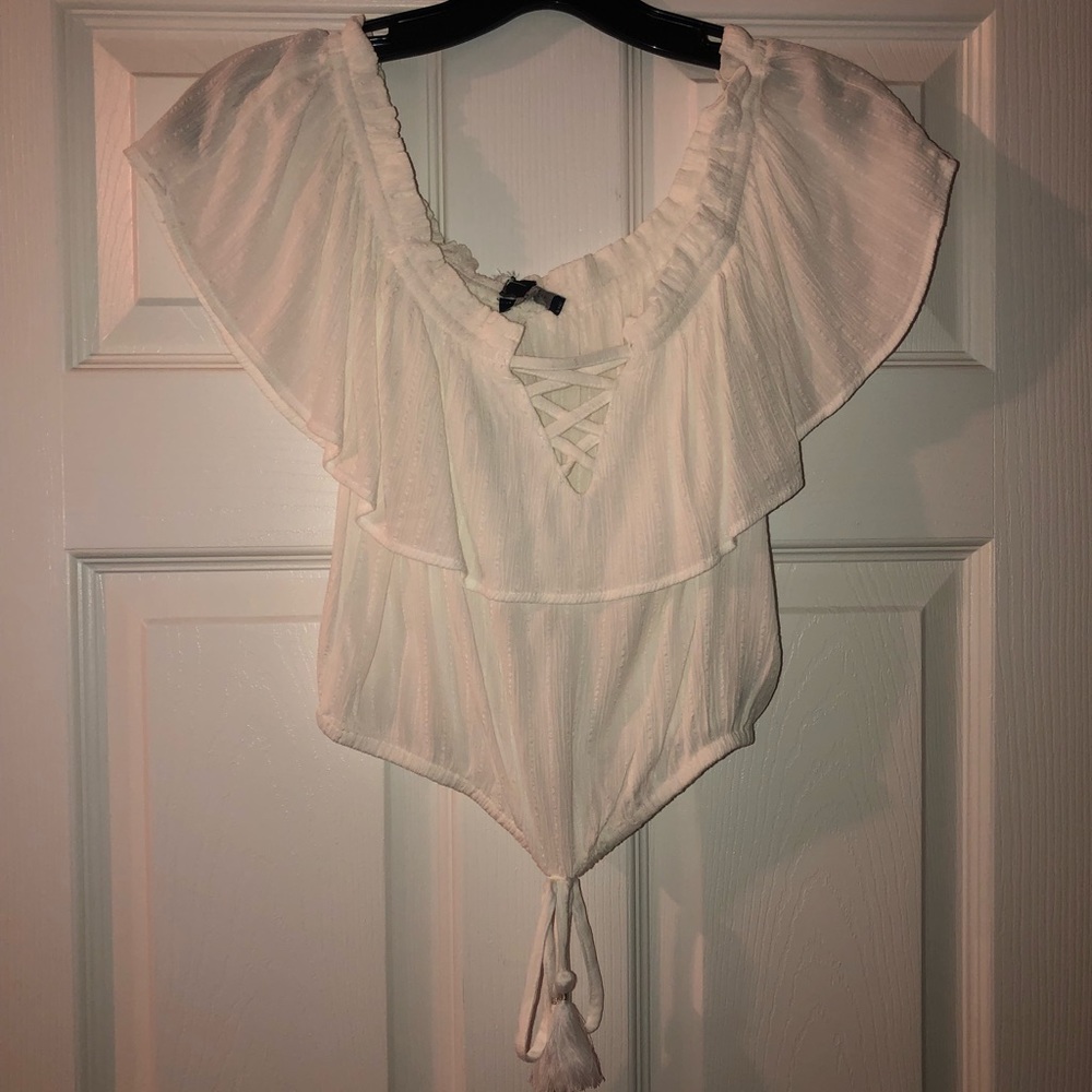 American Eagle crop top